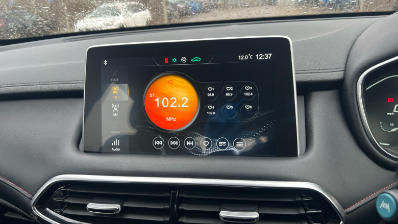 MG Hs 1.5 T-GDI Excite 5dr DCT Petrol Hatchback